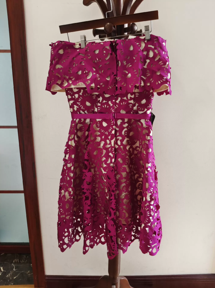 Mini robe de soirée en satin, sans bretelles, sans manches, ligne a, simple, C899
