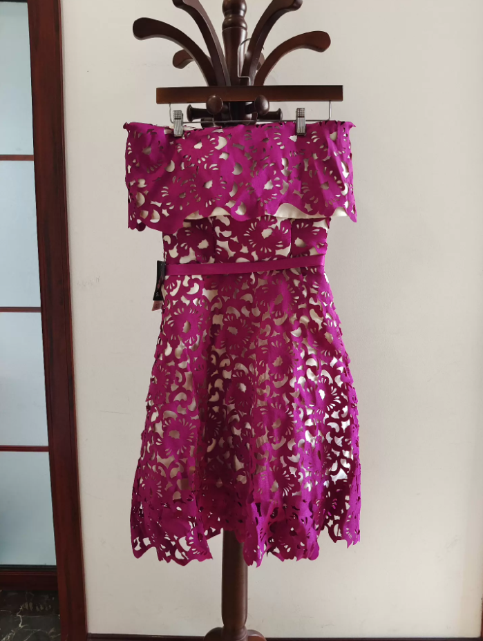 Mini robe de soirée en satin, sans bretelles, sans manches, ligne a, simple, C899