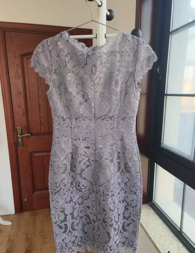 Mini robe de soirée en satin, sans bretelles, sans manches, ligne a, simple, C899
