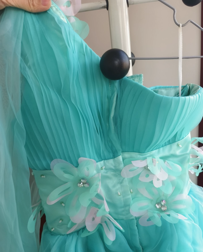 Robe de bal de princesse bustier à volants en satin long, robe de soirée C8117