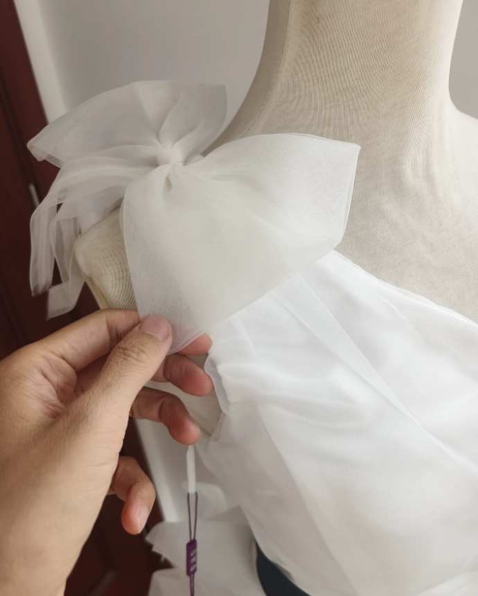 Mini robe de soirée en satin, sans bretelles, sans manches, ligne a, simple, C899