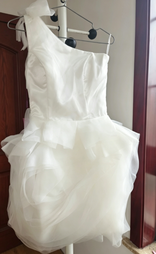 Mini robe de soirée en satin, sans bretelles, sans manches, ligne a, simple, C899