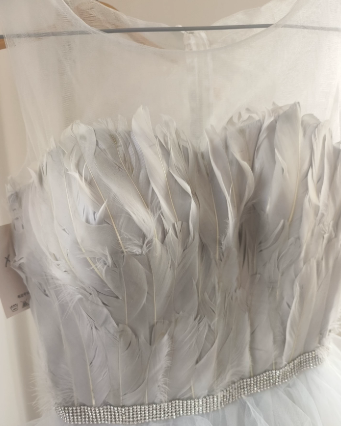 Mini robe de soirée en satin, sans bretelles, sans manches, ligne a, simple, C899
