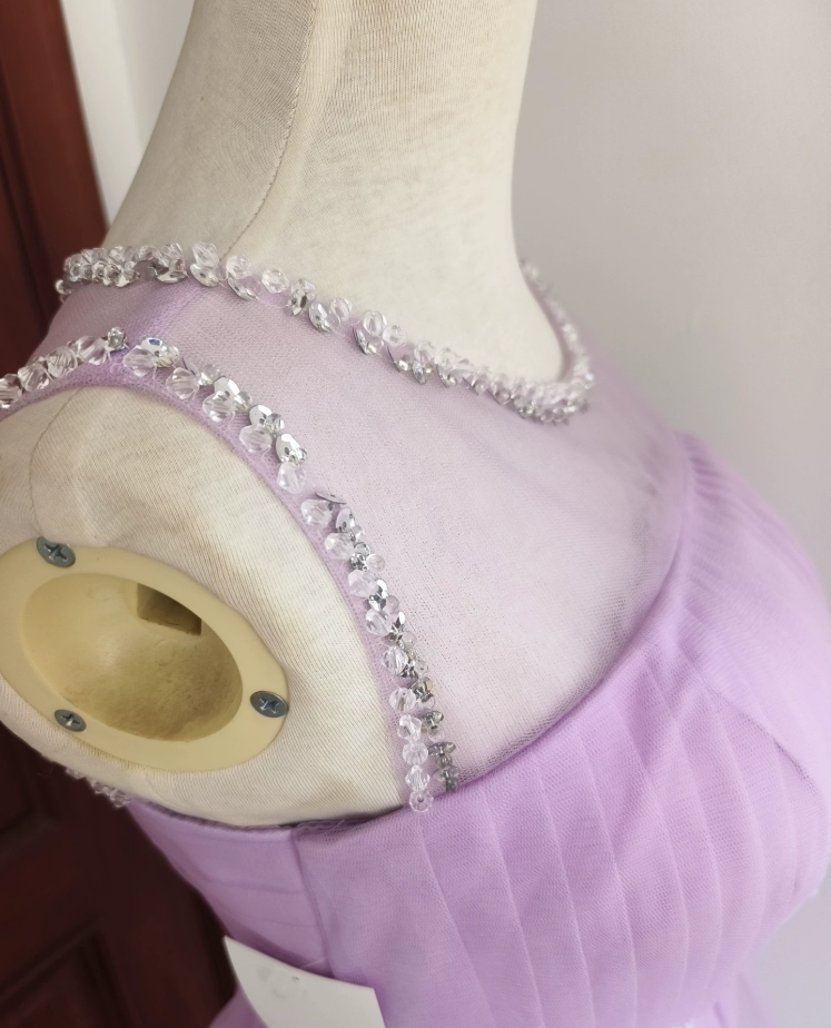 Mini robe de soirée en satin, sans bretelles, sans manches, ligne a, simple, C899