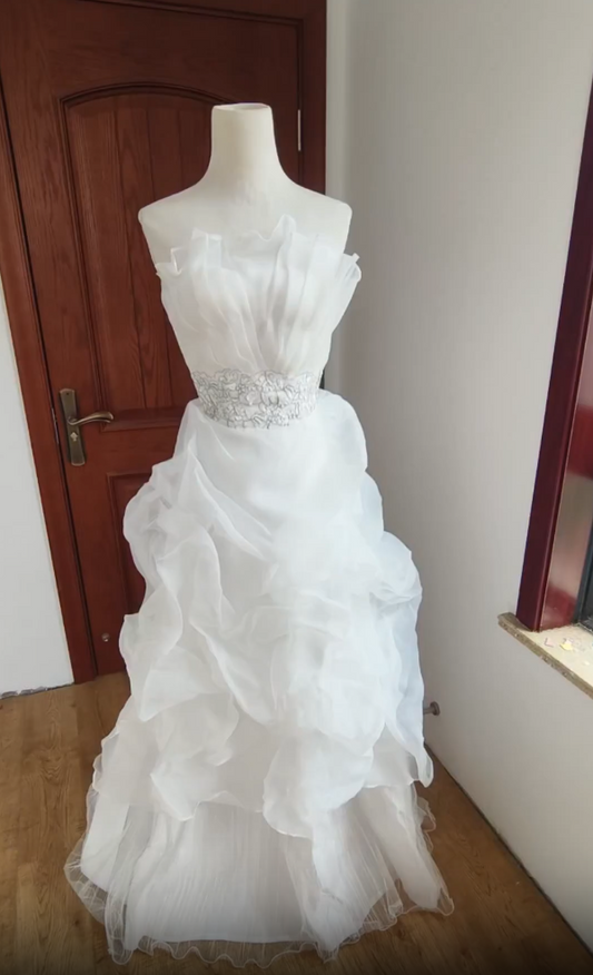 Superbe robe de mariée sirène bustier en satin et tulle, longue et en dentelle, C4563