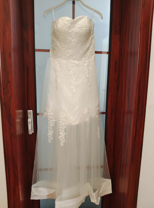 Superbe robe de mariée sirène bustier en satin et tulle, longue et en dentelle, C4563