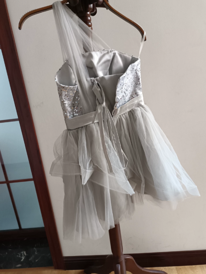 Mini robe de soirée en satin, sans bretelles, sans manches, ligne a, simple, C899