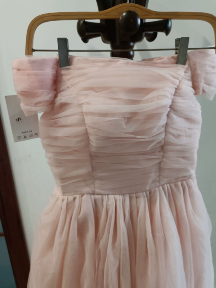Mini robe de soirée en satin, sans bretelles, sans manches, ligne a, simple, C899