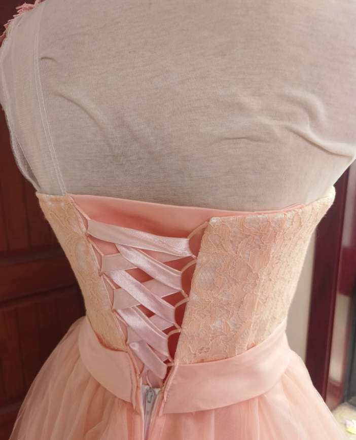 Mini robe de soirée en satin, sans bretelles, sans manches, ligne a, simple, C899