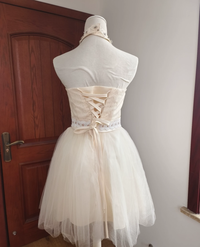 Charming Halter Neck Ivory Homecoming Dress Lace Sequins A-Line Birthday Dress C8420