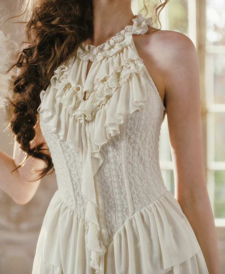 Graceful Halter Neck Ivory Prom Dress Tiered A-Line Lace Formal Dress C8424