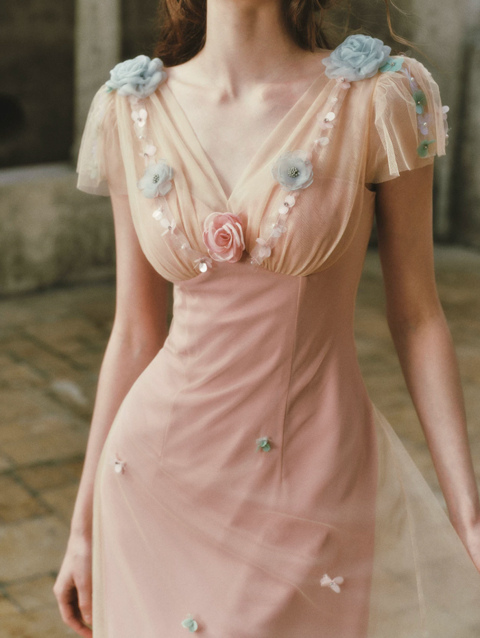 Ethereal V Neck Pink Prom Dress Appliques Tulle A-Line Formal Dress C8433