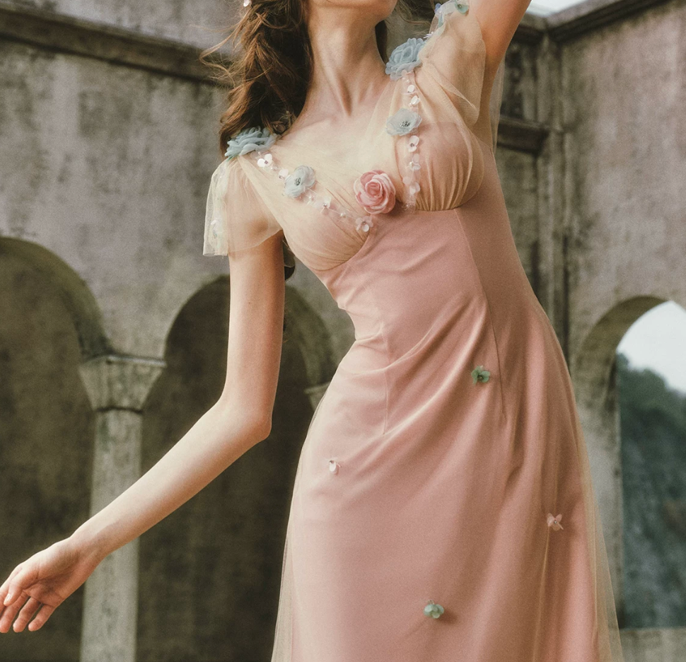 Ethereal V Neck Pink Prom Dress Appliques Tulle A-Line Formal Dress C8433