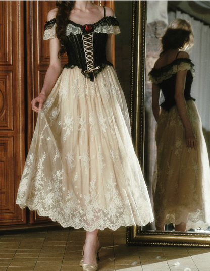 Attractive Spaghetti Straps Black Bodice Prom Dress Ivory Lace Tulle A-Line Evening Dress C8442