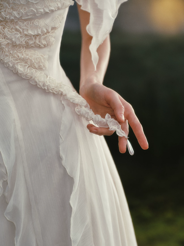 Romantic Off-the-Shoulder Ivory Prom Dress Ruffles A-Line Evening Dress C8457