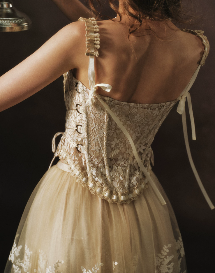 Chic Spaghetti Straps Beige Prom Dress Lace Tulle A-Line Evening Dress C8466