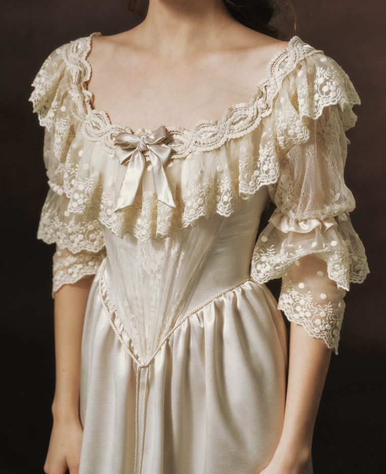 Robe de bal de princesse bustier à volants en satin long, robe de soirée C8117