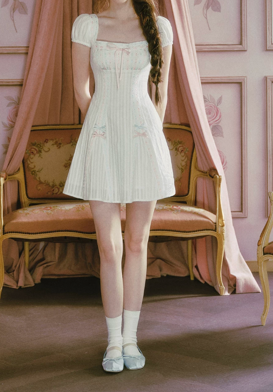Retro Short Sleeve White Homecoming Dress Stripes Bows A-Line Birthday Dress C8491