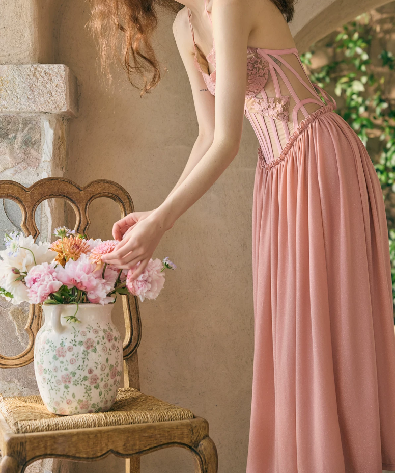 Enchanting Halter Neck Pink Prom Dress Lace A-Line Evening Dress C8493