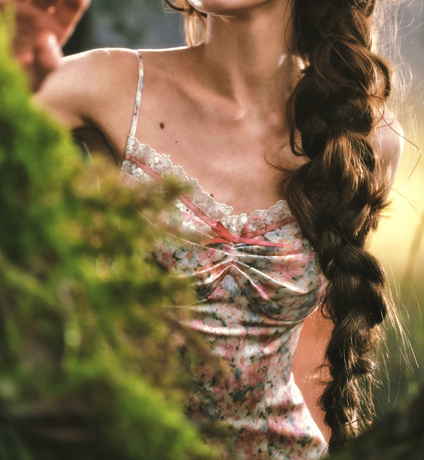 Robe de bal de princesse bustier à volants en satin long, robe de soirée C8117