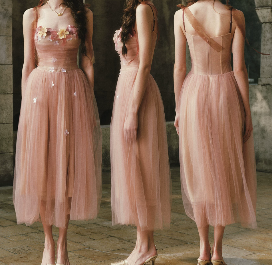 Ethereal Appliques Pink Prom Dress A-Line Spaghetti Straps Evening Dress C8512