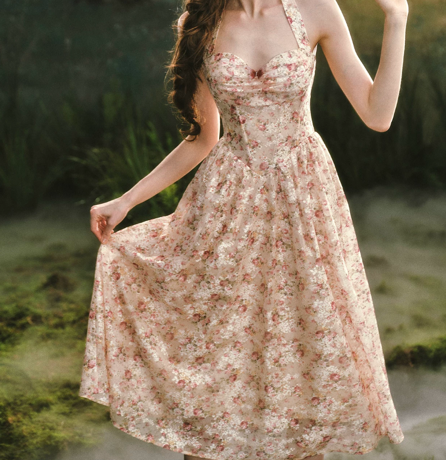 Charming Halter Neck Prom Dress Lace Floral A-Line Evening Dress C8517