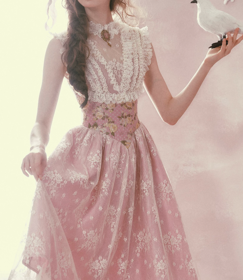 Romantic Round Neck Pink Prom Dress Lace Floral A-Line Evening Dress C8523