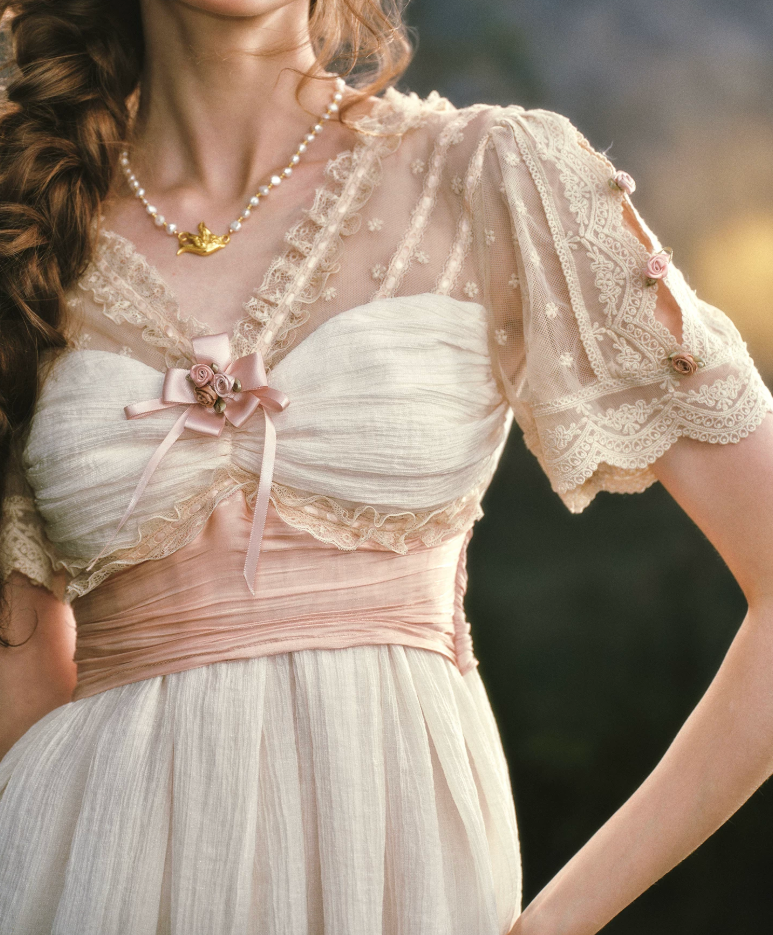 Robe de bal de princesse bustier à volants en satin long, robe de soirée C8117