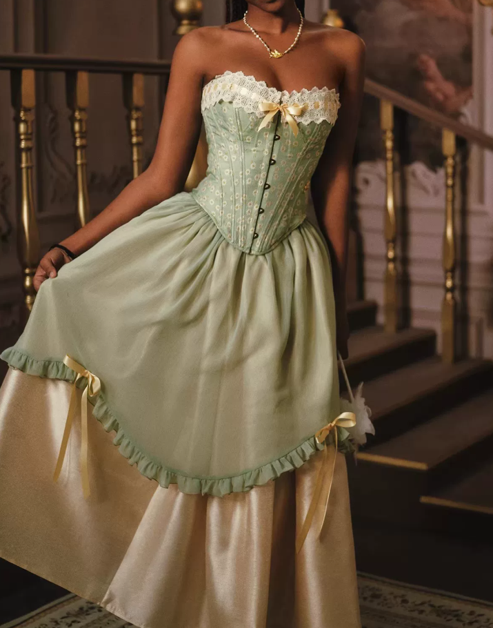 Robe de bal de princesse bustier à volants en satin long, robe de soirée C8117
