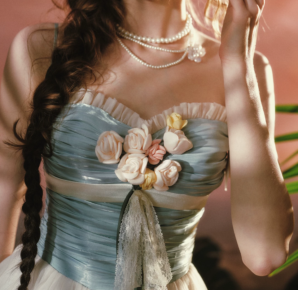 Alluring Blue Bodice Tulle White Prom Dress Appliques A-Line Evening Dress C8534