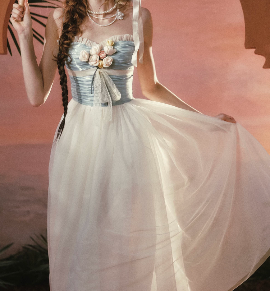 Alluring Blue Bodice Tulle White Prom Dress Appliques A-Line Evening Dress C8534