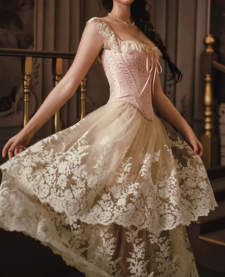 Robe de bal de princesse bustier à volants en satin long, robe de soirée C8117