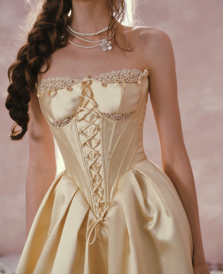 Robe de bal de princesse bustier à volants en satin long, robe de soirée C8117
