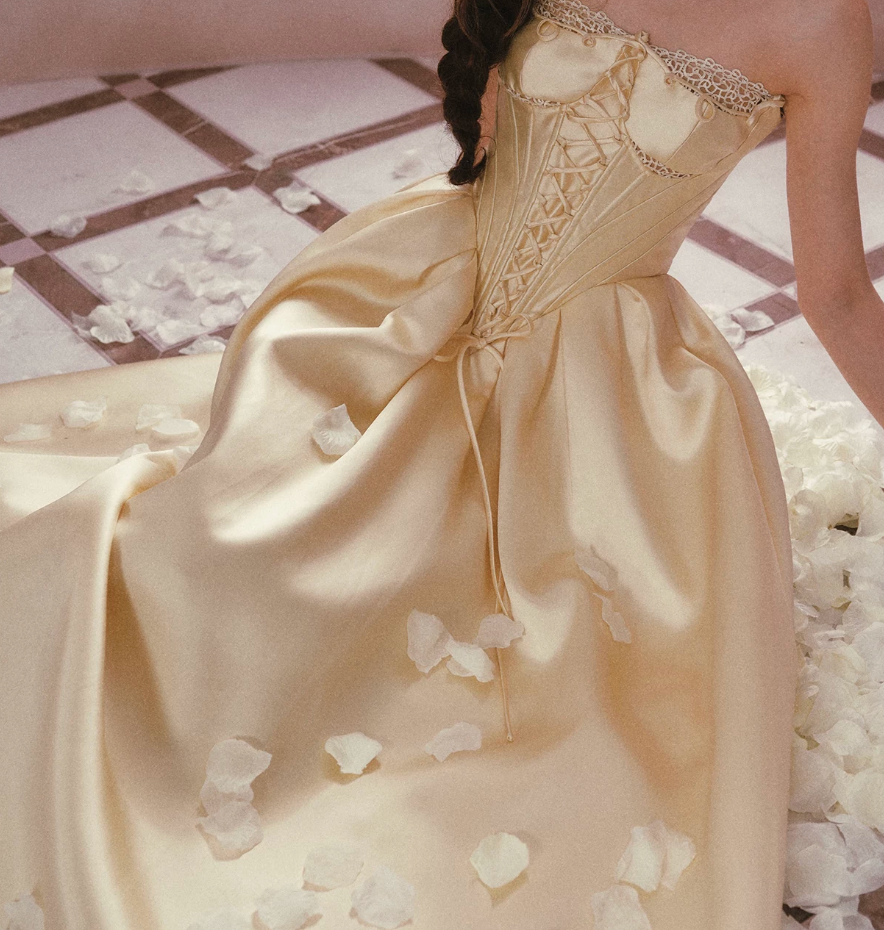 Robe de bal de princesse bustier à volants en satin long, robe de soirée C8117