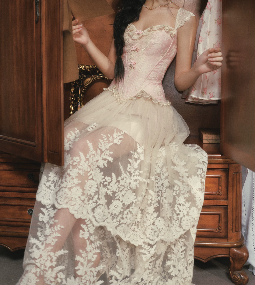 Robe de bal de princesse bustier à volants en satin long, robe de soirée C8117