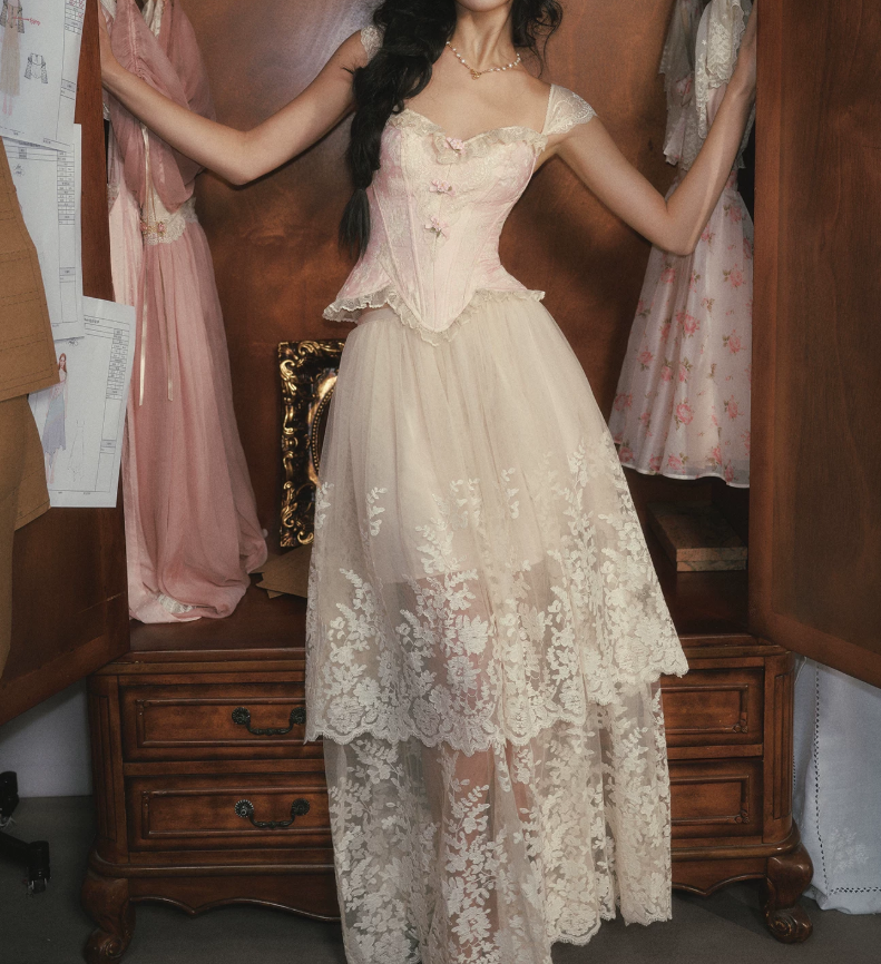 Robe de bal de princesse bustier à volants en satin long, robe de soirée C8117