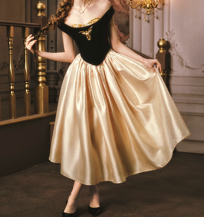 Chic Off-Shoulder Black & Gold Prom Dress Satin A-Line Evening Dress C8562