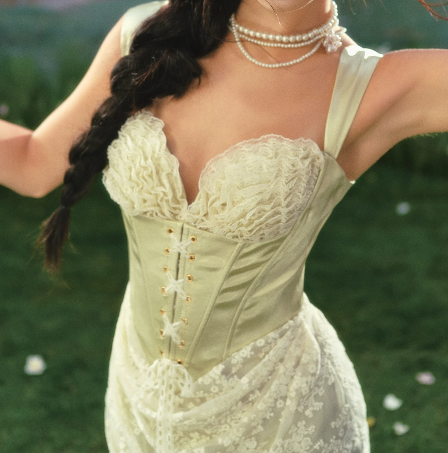 Robe de bal de princesse bustier à volants en satin long, robe de soirée C8117