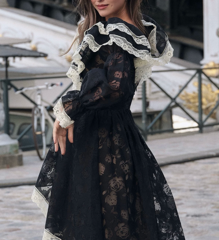 Robe de bal de princesse bustier à volants en satin long, robe de soirée C8117