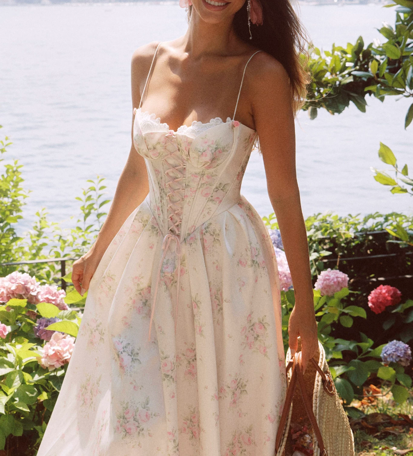 Robe de bal de princesse bustier à volants en satin long, robe de soirée C8117