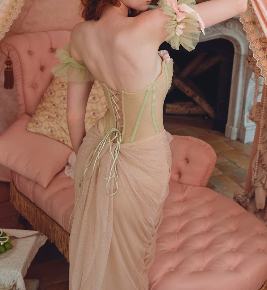 Robe de bal de princesse bustier à volants en satin long, robe de soirée C8117