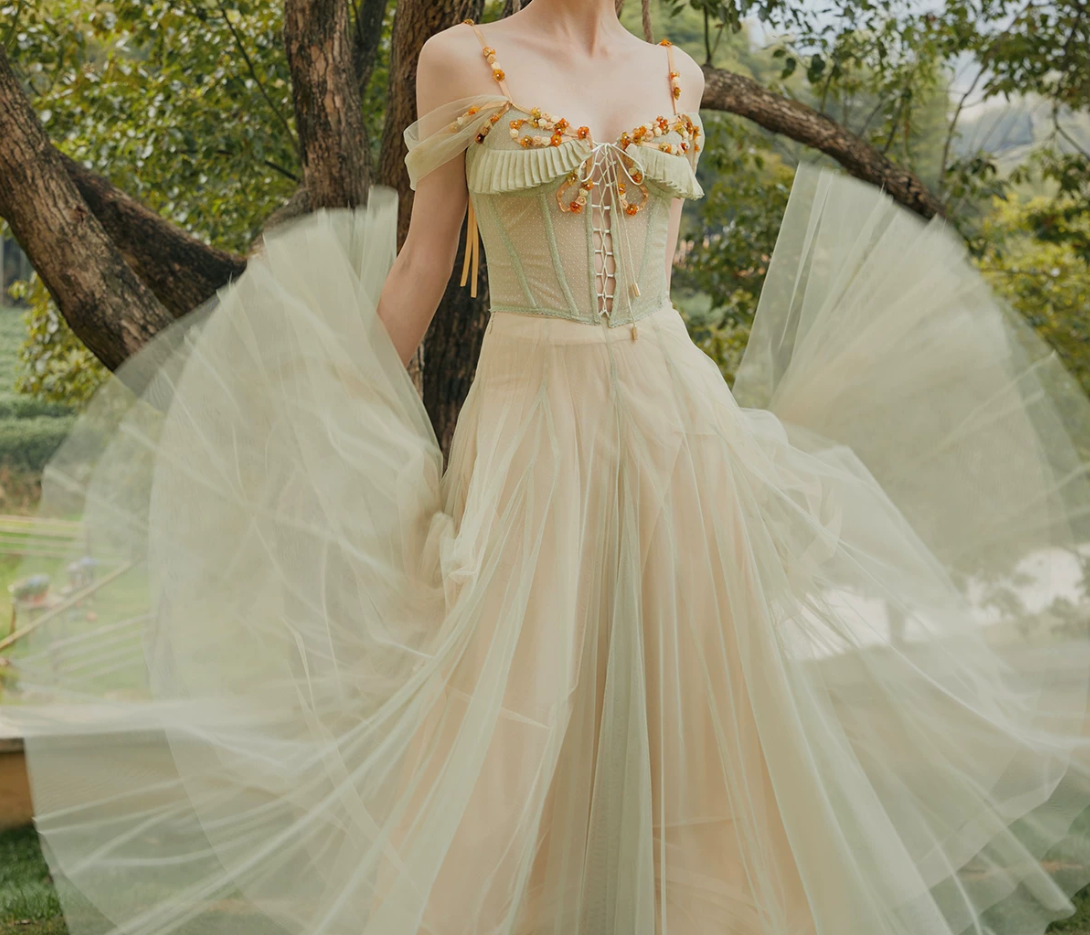 Robe de bal de princesse bustier à volants en satin long, robe de soirée C8117