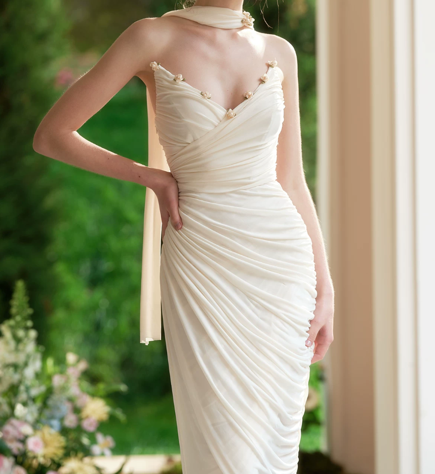 Chic Strapless White Wedding Dresses With Scarf Appliqeus Ruched Bridal Dress C8624