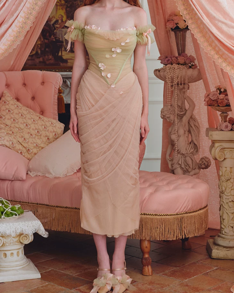 Robe de bal de princesse bustier à volants en satin long, robe de soirée C8117
