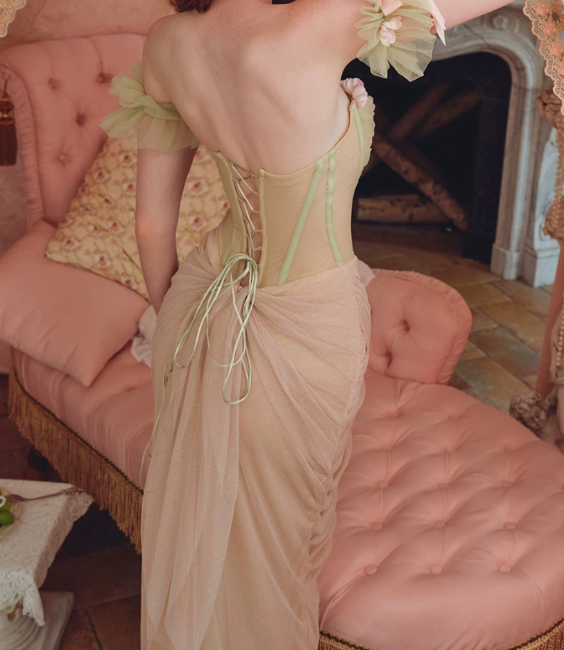 Robe de bal de princesse bustier à volants en satin long, robe de soirée C8117