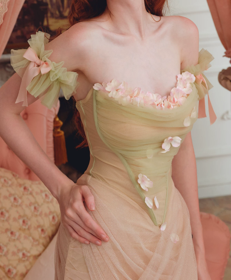 Robe de bal de princesse bustier à volants en satin long, robe de soirée C8117