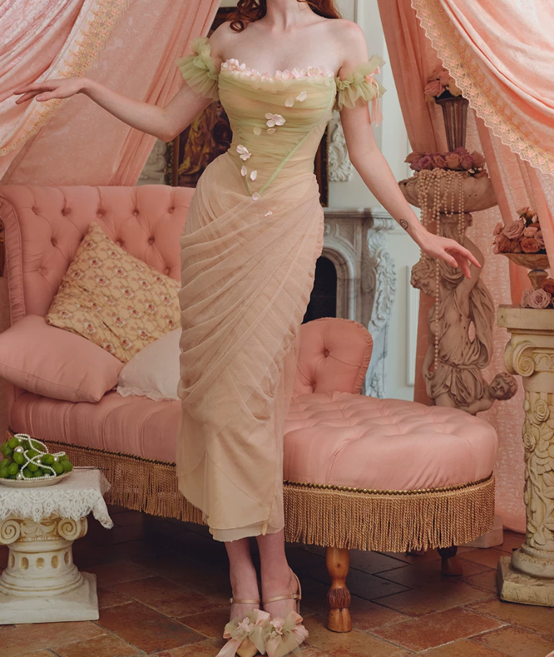 Robe de bal de princesse bustier à volants en satin long, robe de soirée C8117