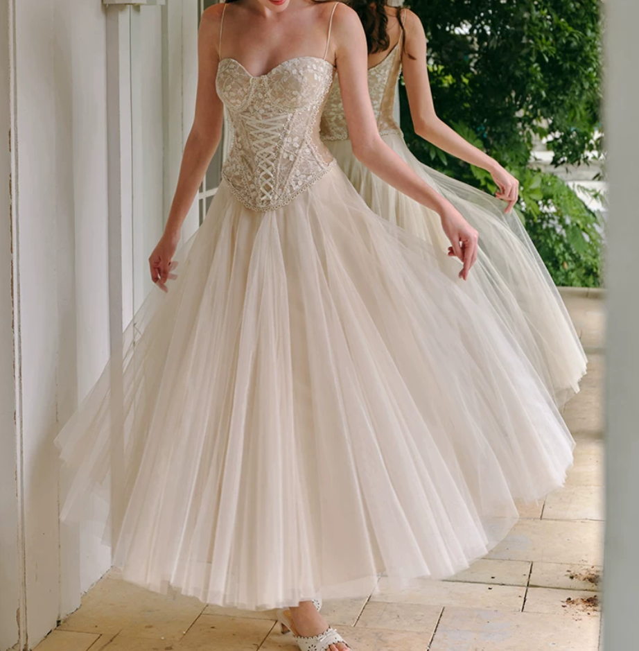 Robe de bal de princesse bustier à volants en satin long, robe de soirée C8117