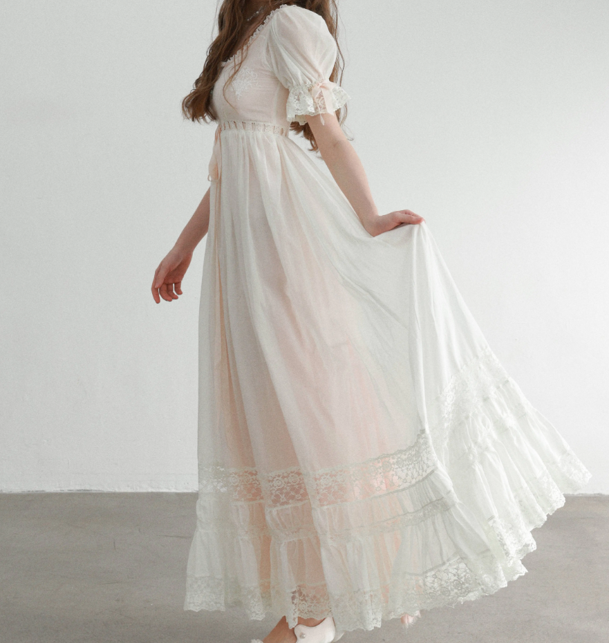 Robe de bal de princesse bustier à volants en satin long, robe de soirée C8117