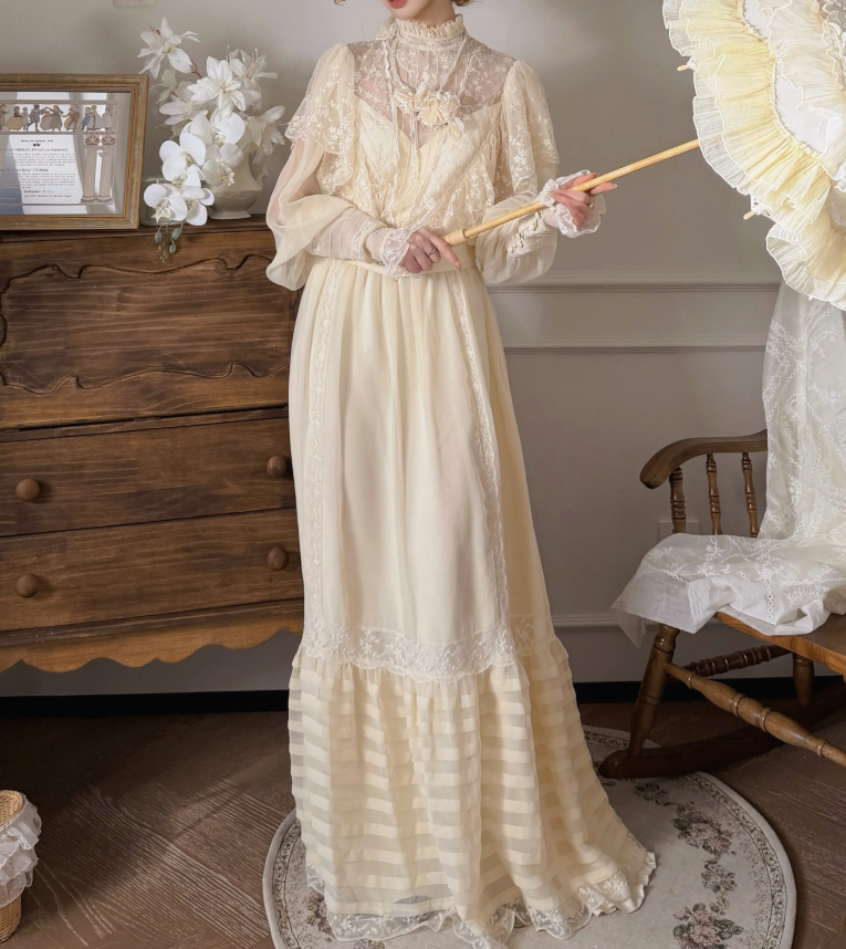Robe de bal de princesse bustier à volants en satin long, robe de soirée C8117
